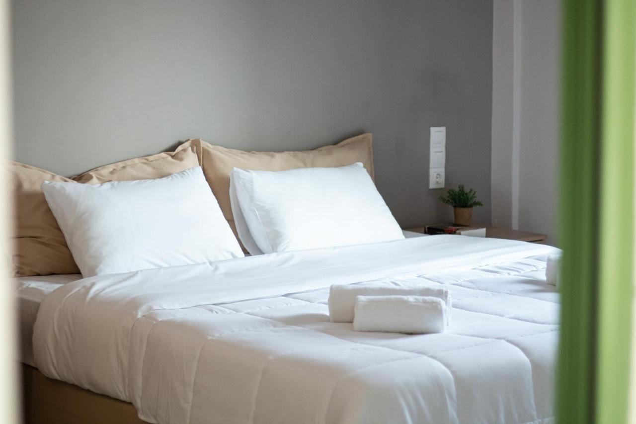 Evita'S Resort Poros Town Екстер'єр фото